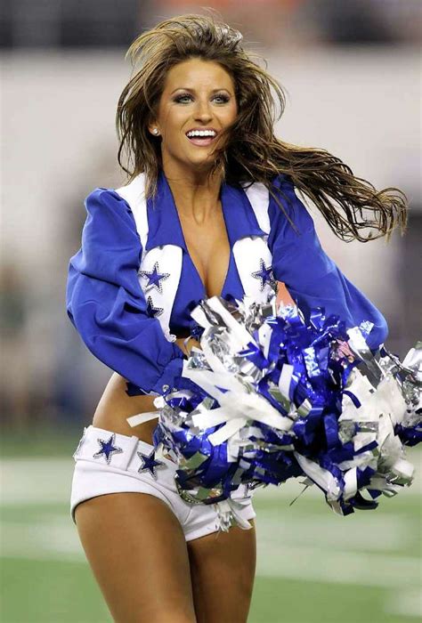 dallas cowboys cheerleaders photos swimsuits.